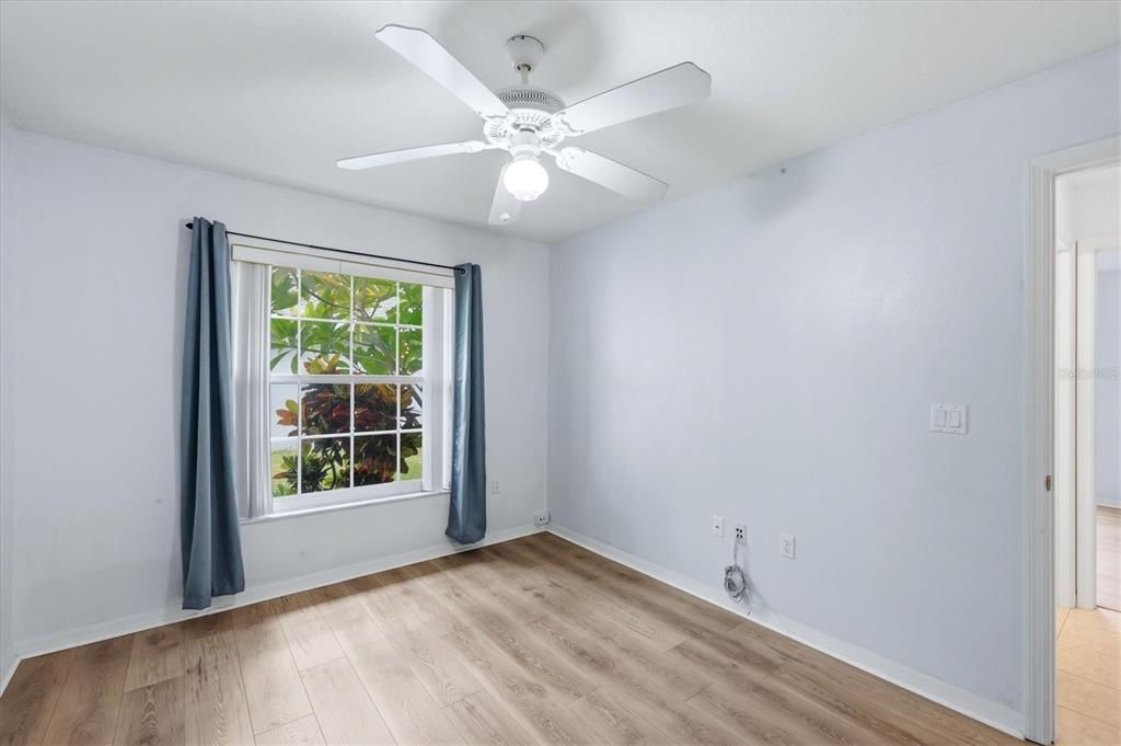 For Sale: $475,000 (3 beds, 2 baths, 1725 Square Feet)
