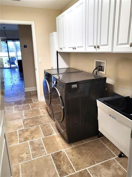 En Renta: $2,500 (3 camas, 2 baños, 1905 Pies cuadrados)