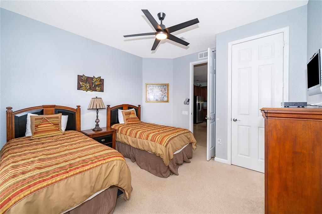 For Sale: $650,000 (3 beds, 2 baths, 2097 Square Feet)