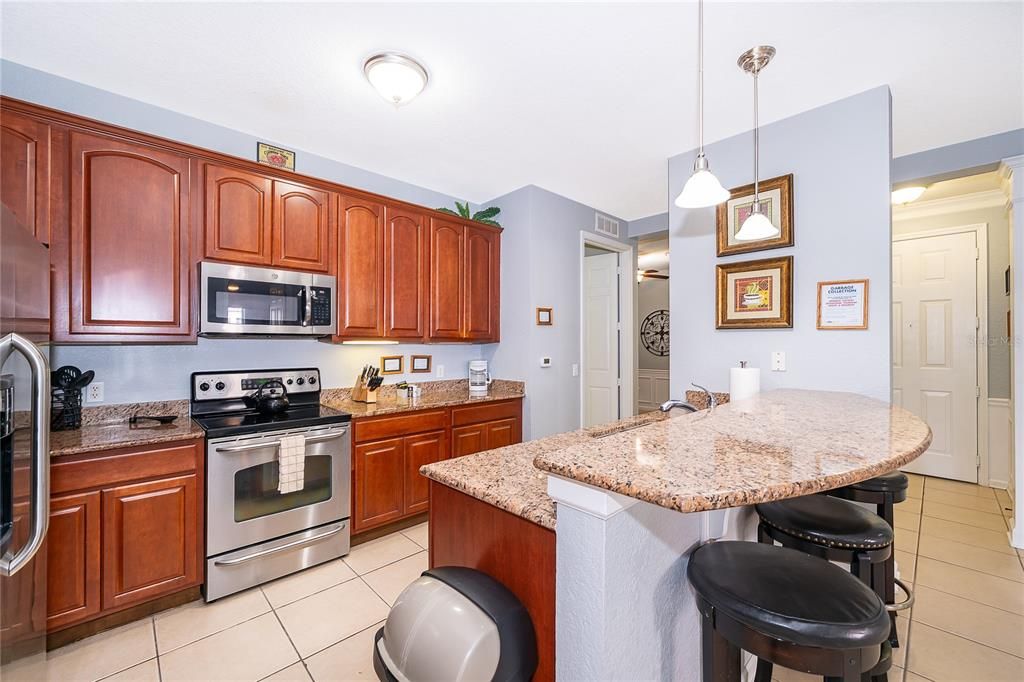 For Sale: $650,000 (3 beds, 2 baths, 2097 Square Feet)