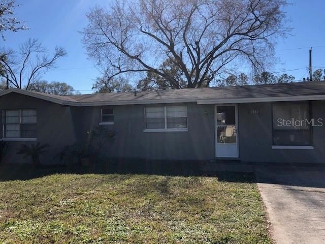 For Rent: $2,050 (3 beds, 1 baths, 1004 Square Feet)