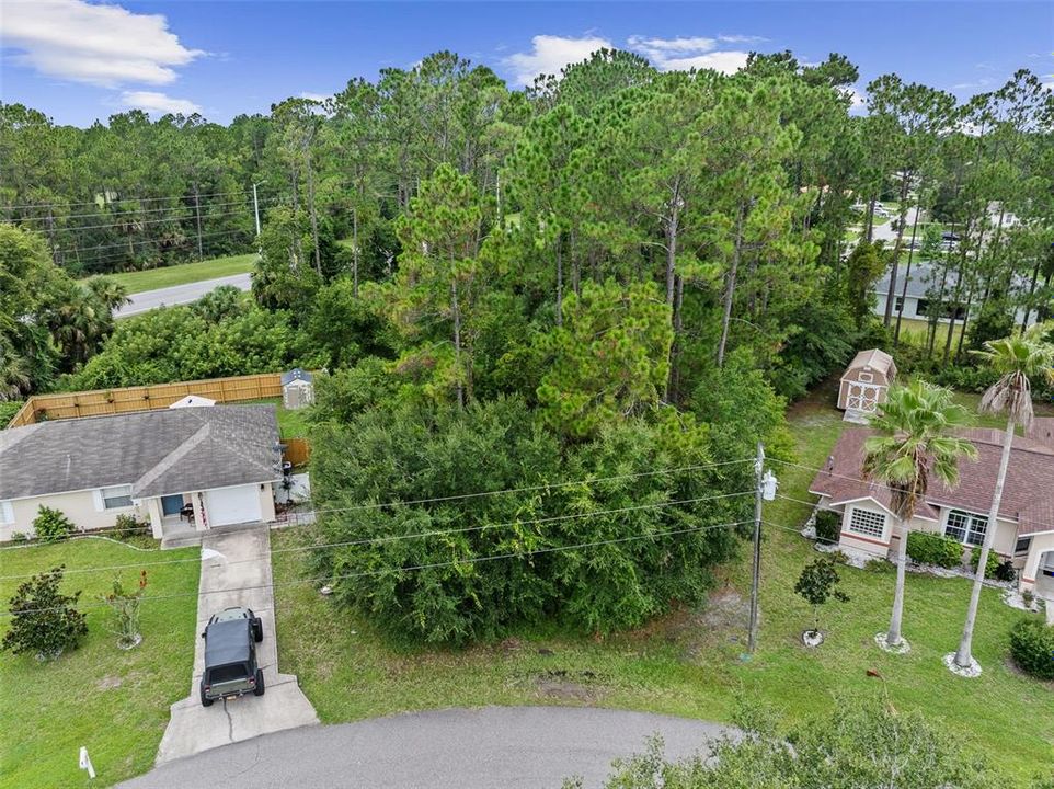На продажу: $64,900 (0.23 acres)