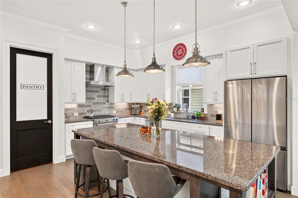 For Sale: $729,000 (4 beds, 3 baths, 2773 Square Feet)
