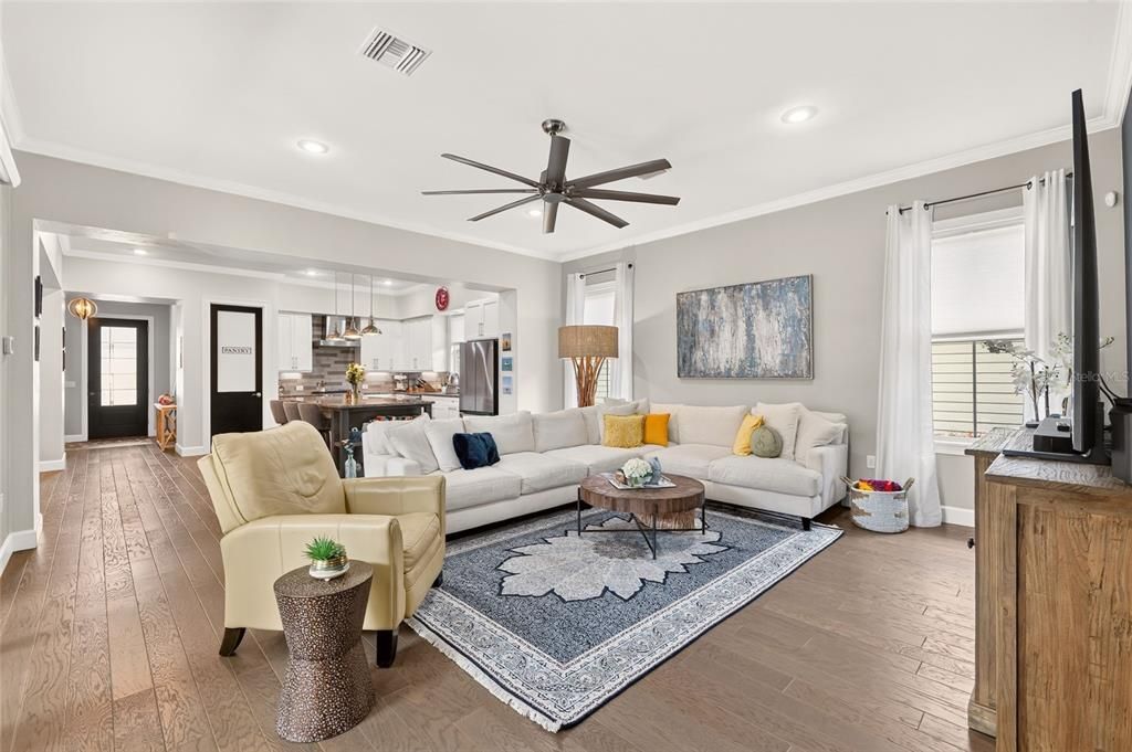 For Sale: $729,000 (4 beds, 3 baths, 2773 Square Feet)