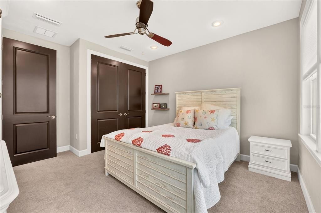 For Sale: $729,000 (4 beds, 3 baths, 2773 Square Feet)