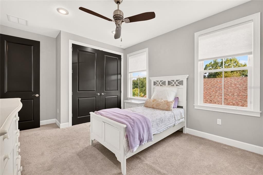 For Sale: $729,000 (4 beds, 3 baths, 2773 Square Feet)