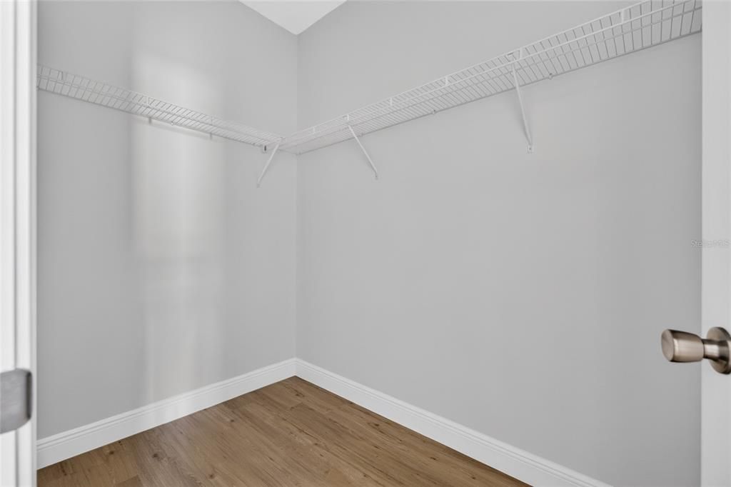 For Rent: $2,250 (4 beds, 3 baths, 1865 Square Feet)