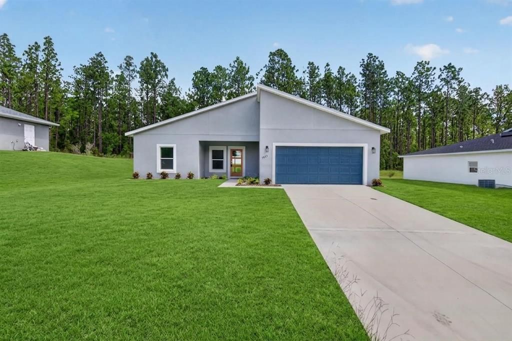 For Rent: $2,250 (4 beds, 3 baths, 1865 Square Feet)