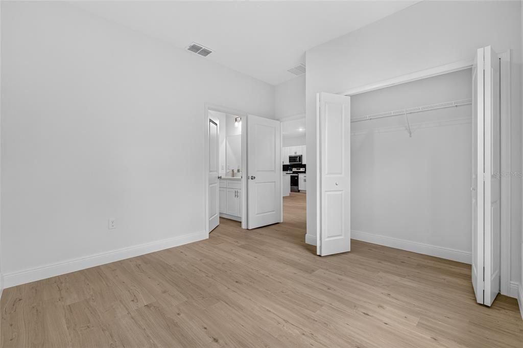 For Rent: $2,250 (4 beds, 3 baths, 1865 Square Feet)