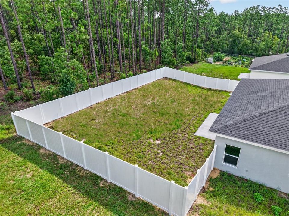 For Rent: $2,250 (4 beds, 3 baths, 1865 Square Feet)