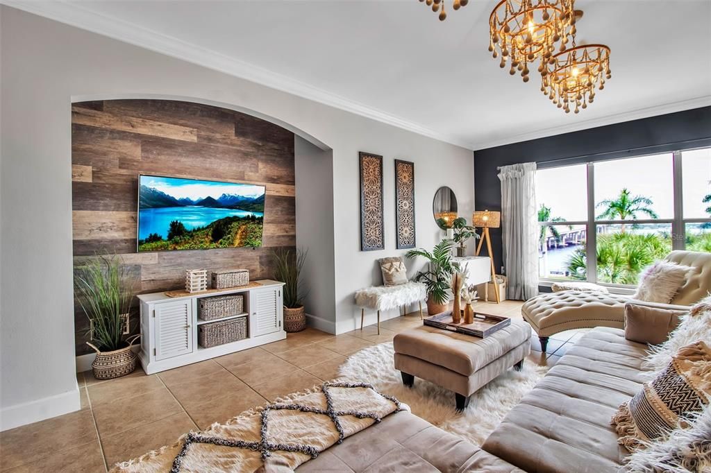 For Sale: $429,000 (2 beds, 2 baths, 1575 Square Feet)