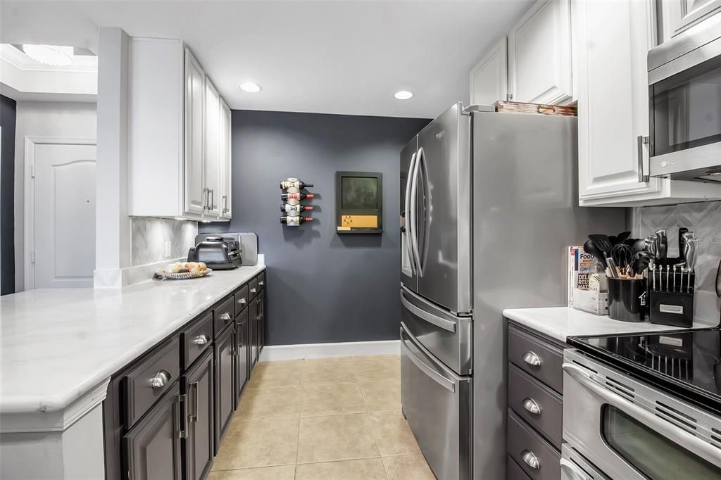 For Sale: $429,000 (2 beds, 2 baths, 1575 Square Feet)