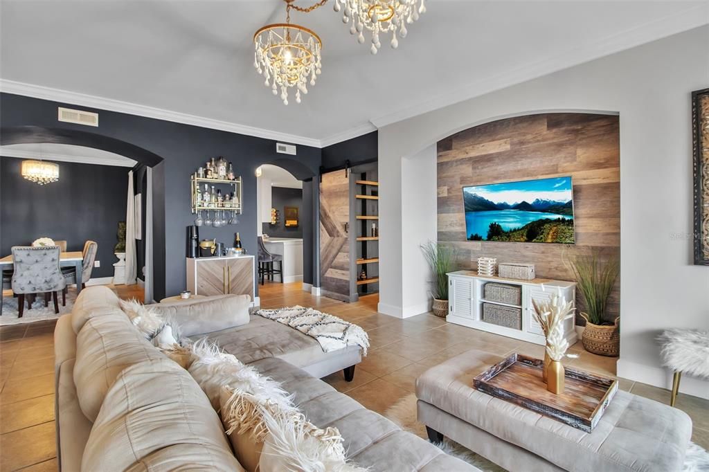 For Sale: $429,000 (2 beds, 2 baths, 1575 Square Feet)