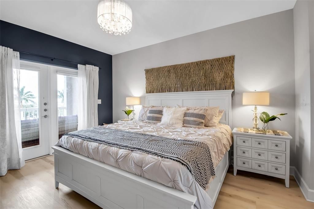 For Sale: $429,000 (2 beds, 2 baths, 1575 Square Feet)