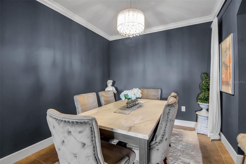 For Sale: $429,000 (2 beds, 2 baths, 1575 Square Feet)