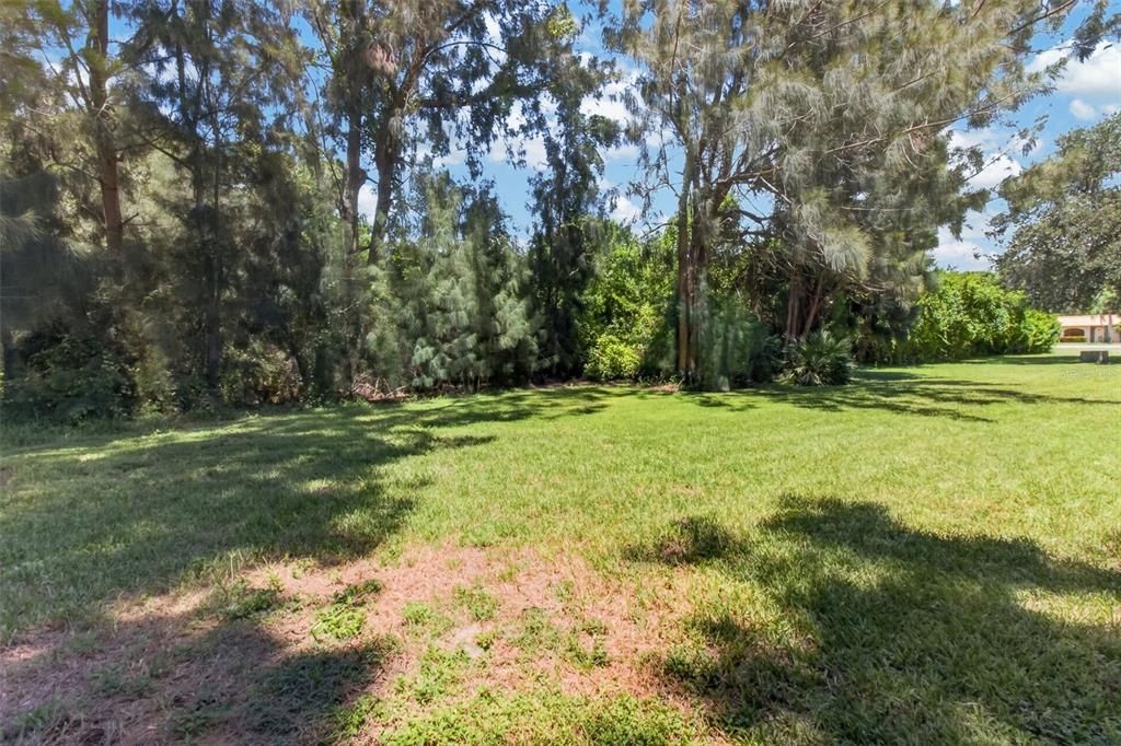 На продажу: $115,000 (2 спален, 2 ванн, 1050 Квадратных фут)