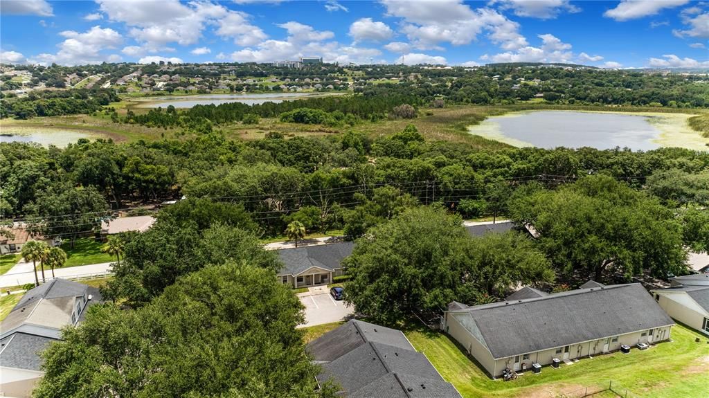 На продажу: $230,000 (2 спален, 2 ванн, 858 Квадратных фут)