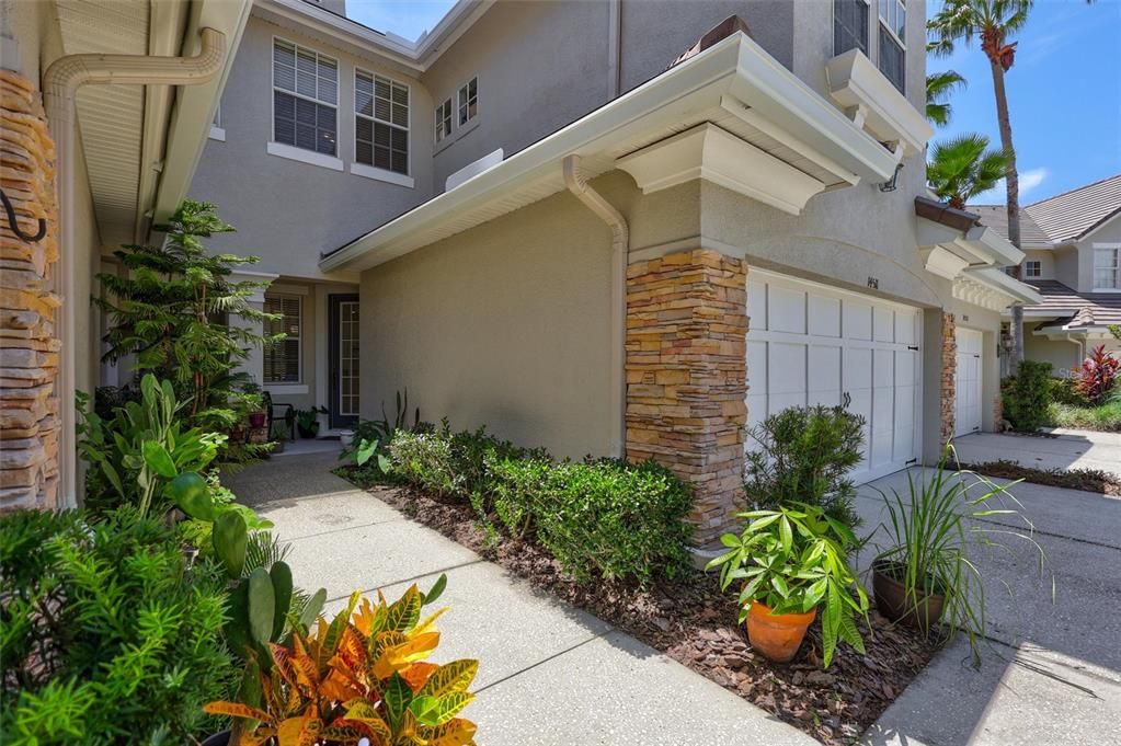For Sale: $439,000 (3 beds, 2 baths, 1792 Square Feet)