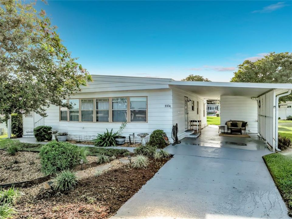 For Sale: $145,000 (2 beds, 2 baths, 1428 Square Feet)