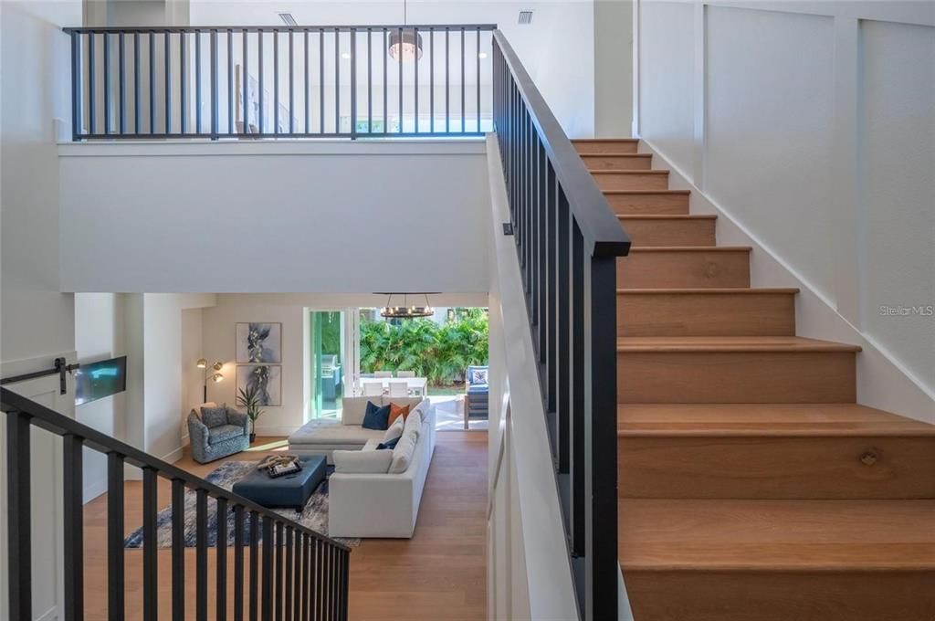 For Sale: $2,190,000 (5 beds, 5 baths, 3356 Square Feet)