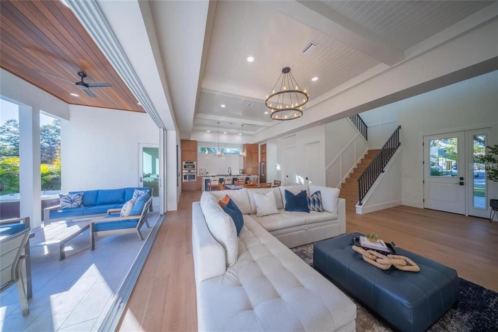 For Sale: $2,190,000 (5 beds, 5 baths, 3356 Square Feet)
