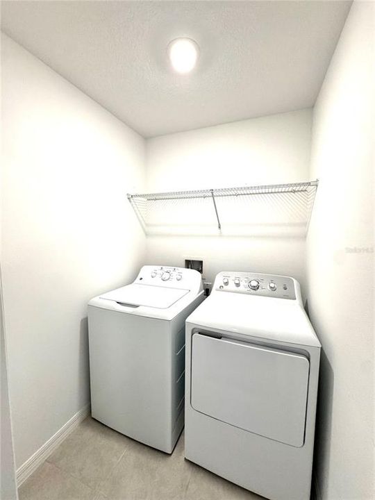For Rent: $2,100 (3 beds, 2 baths, 1634 Square Feet)