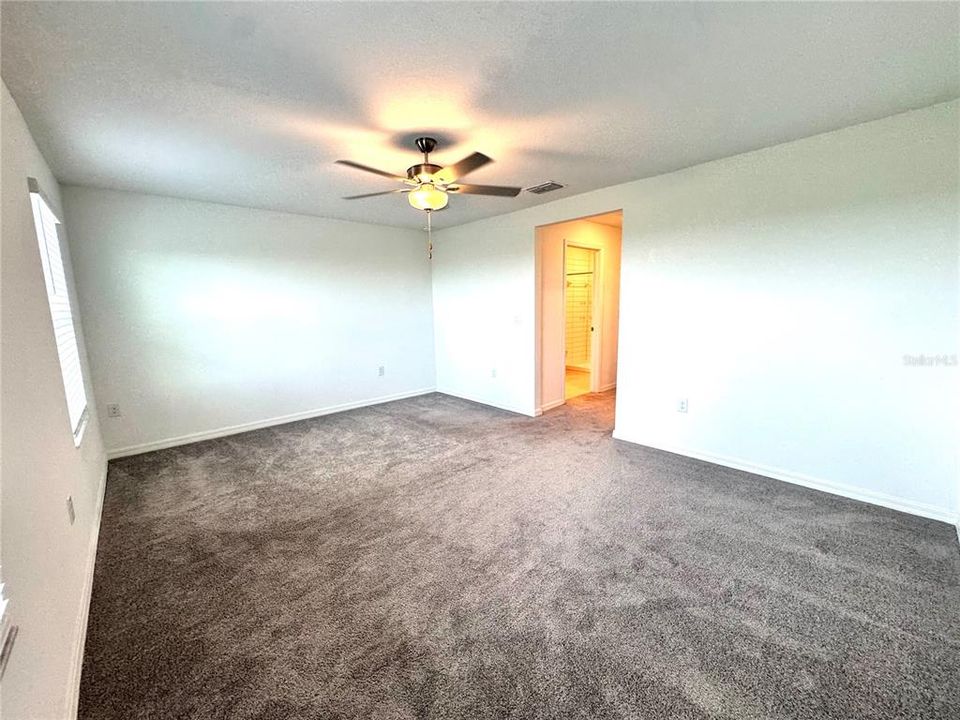 For Rent: $2,100 (3 beds, 2 baths, 1634 Square Feet)
