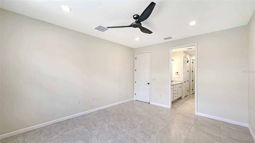 For Sale: $1,185,000 (4 beds, 3 baths, 3114 Square Feet)