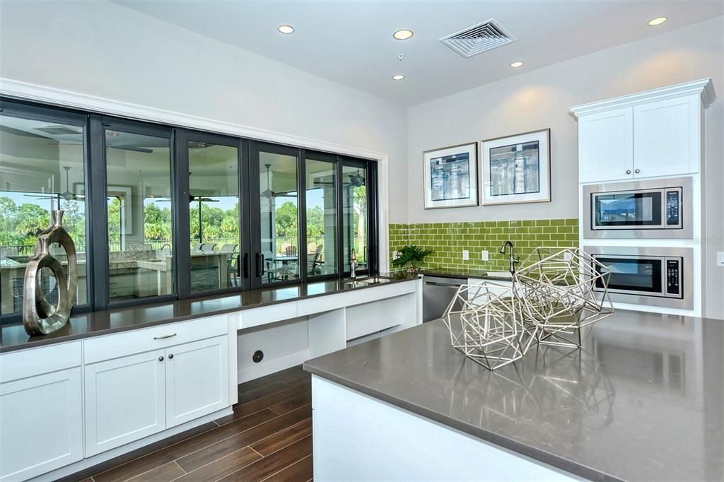 For Sale: $1,185,000 (4 beds, 3 baths, 3114 Square Feet)
