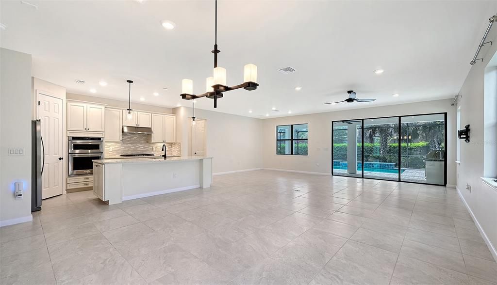 For Sale: $1,185,000 (4 beds, 3 baths, 3114 Square Feet)