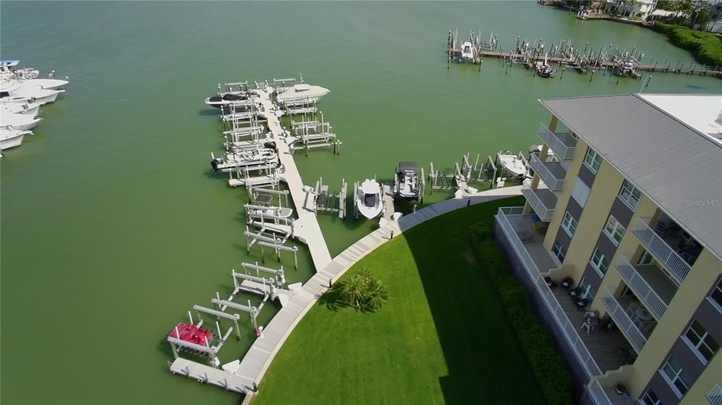 En Venta: $749,900 (3 camas, 2 baños, 1825 Pies cuadrados)