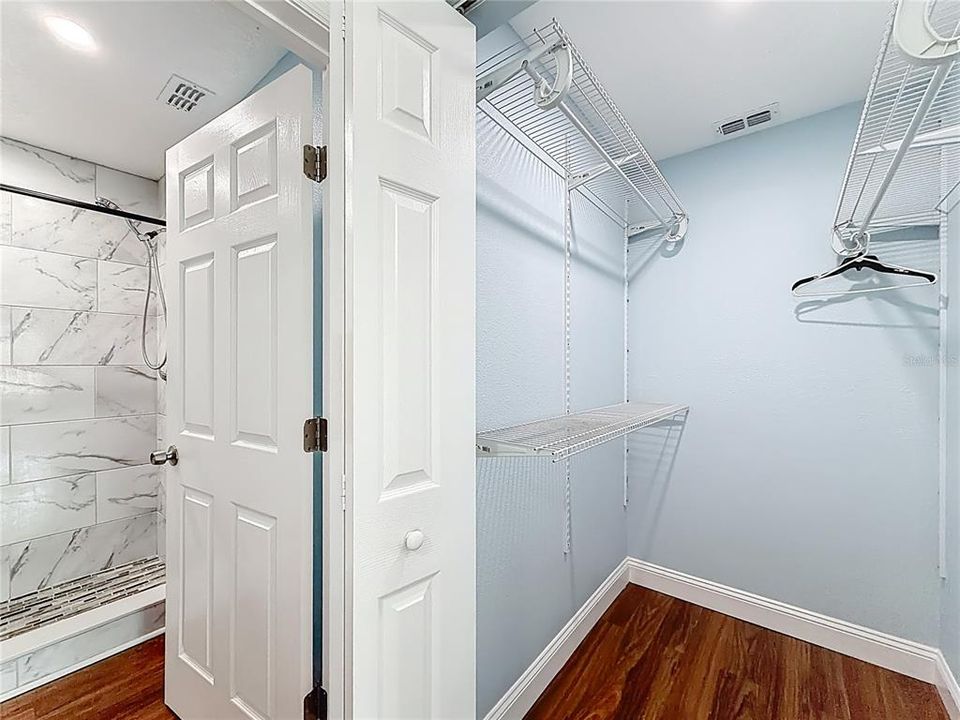 For Rent: $1,500 (2 beds, 2 baths, 874 Square Feet)