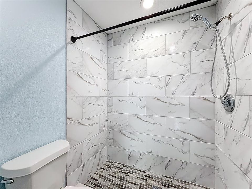 For Rent: $1,500 (2 beds, 2 baths, 874 Square Feet)