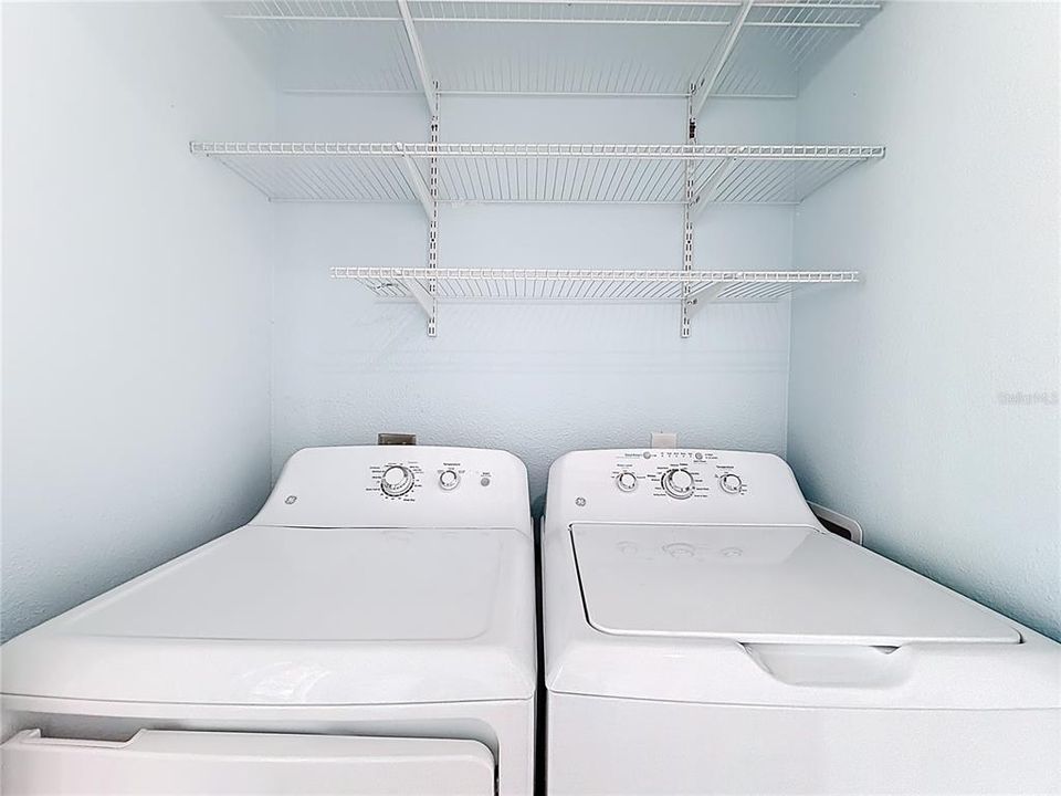 For Rent: $1,500 (2 beds, 2 baths, 874 Square Feet)