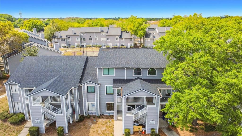 For Rent: $1,500 (2 beds, 2 baths, 874 Square Feet)