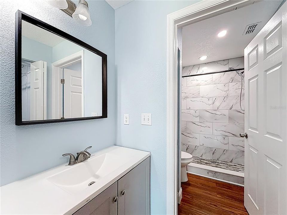 For Rent: $1,500 (2 beds, 2 baths, 874 Square Feet)