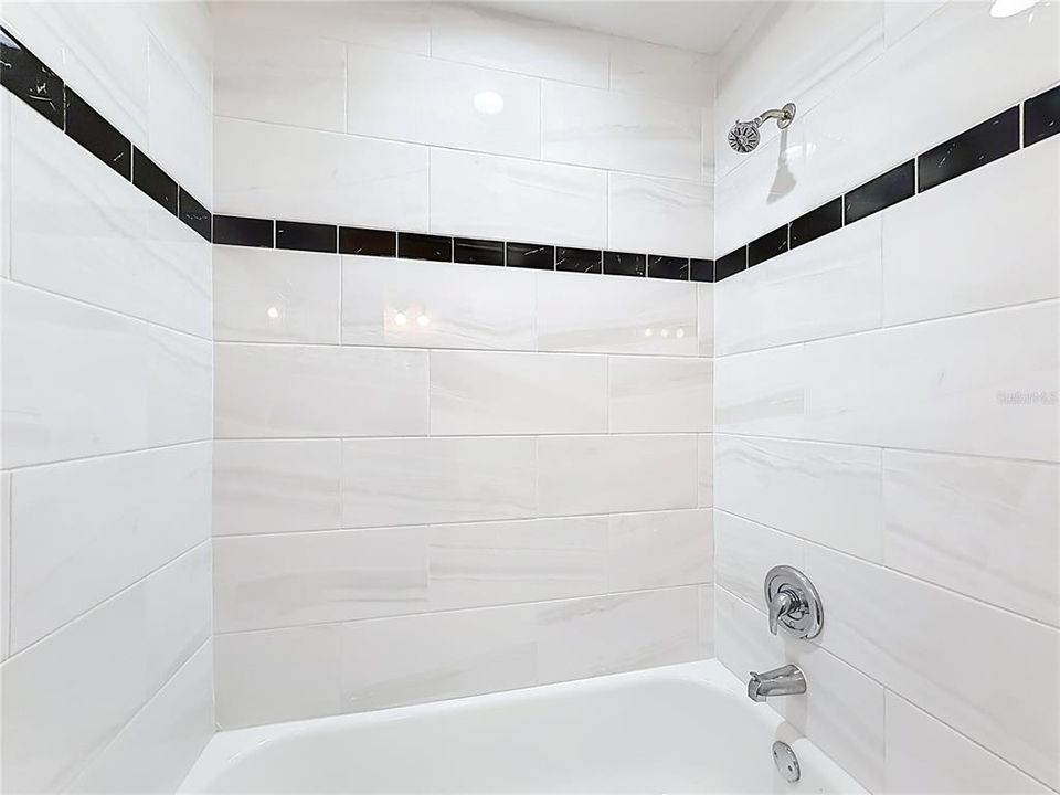 For Rent: $1,500 (2 beds, 2 baths, 874 Square Feet)