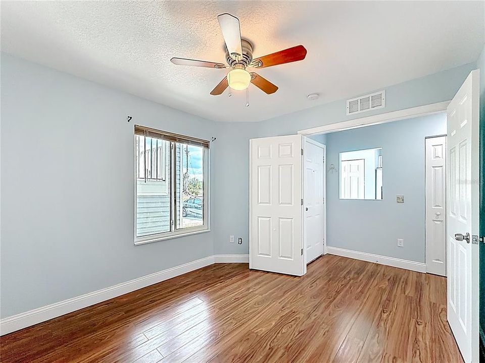 For Rent: $1,500 (2 beds, 2 baths, 874 Square Feet)