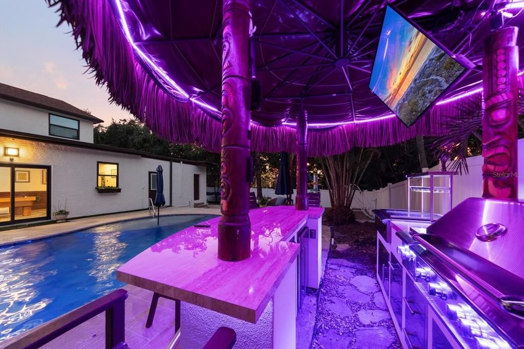 En Venta: $1,650,000 (5 camas, 4 baños, 4740 Pies cuadrados)