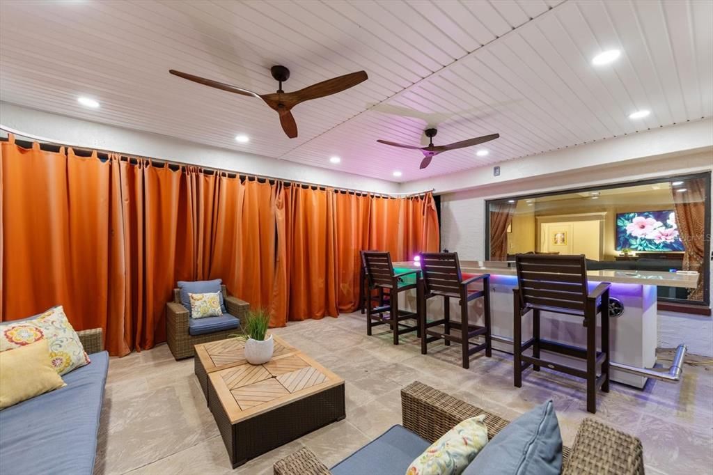 En Venta: $1,650,000 (5 camas, 4 baños, 4740 Pies cuadrados)