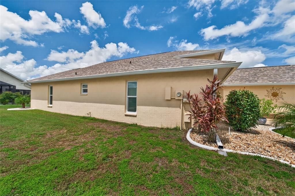 Activo con contrato: $329,900 (2 camas, 2 baños, 1634 Pies cuadrados)