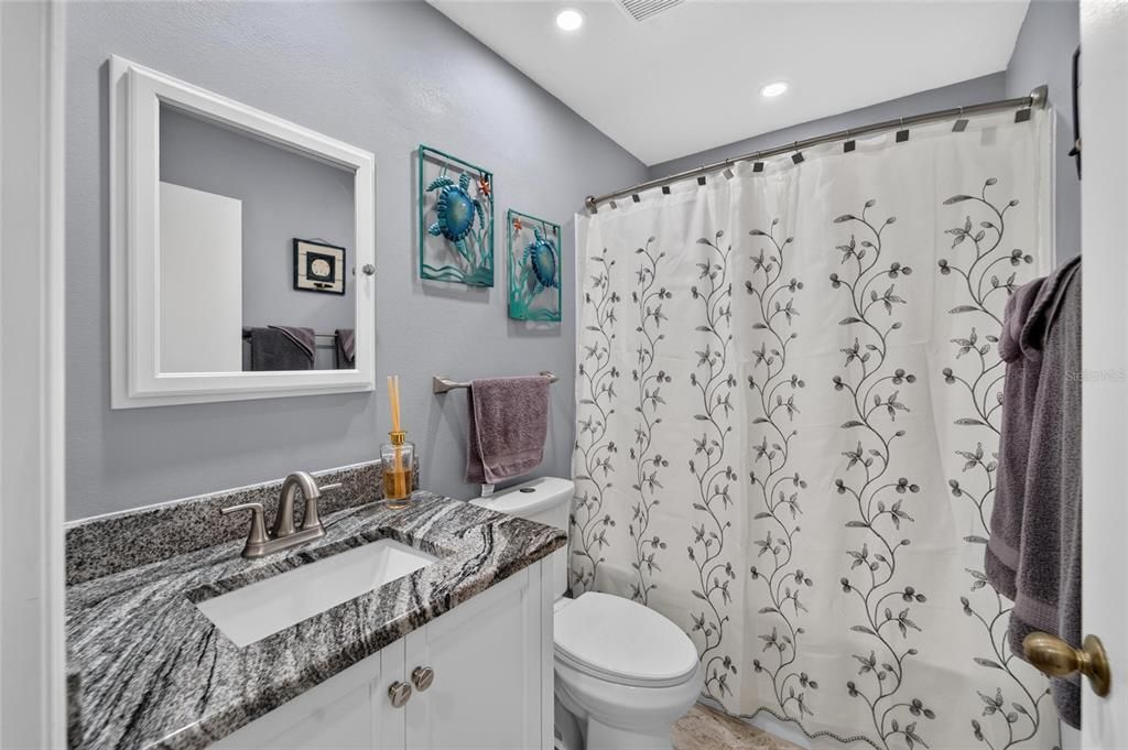 Activo con contrato: $329,900 (2 camas, 2 baños, 1634 Pies cuadrados)