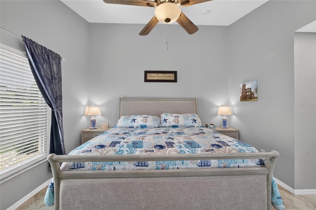 Activo con contrato: $329,900 (2 camas, 2 baños, 1634 Pies cuadrados)