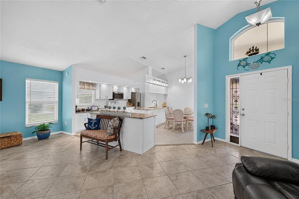 Activo con contrato: $329,900 (2 camas, 2 baños, 1634 Pies cuadrados)