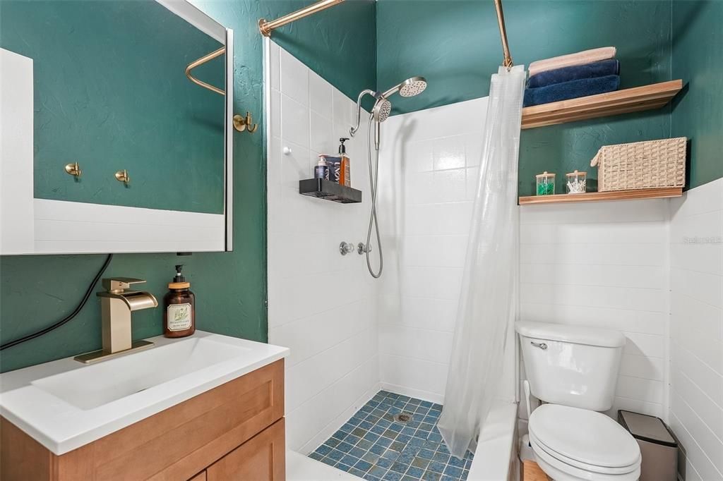 En Venta: $425,000 (3 camas, 2 baños, 1286 Pies cuadrados)