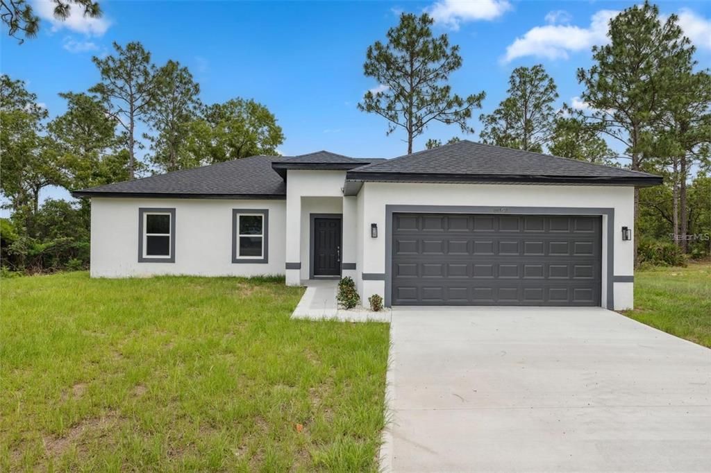 For Rent: $2,000 (4 beds, 2 baths, 1503 Square Feet)