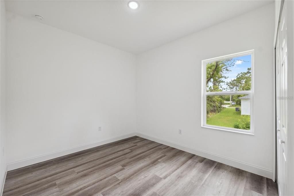 For Rent: $2,000 (4 beds, 2 baths, 1503 Square Feet)