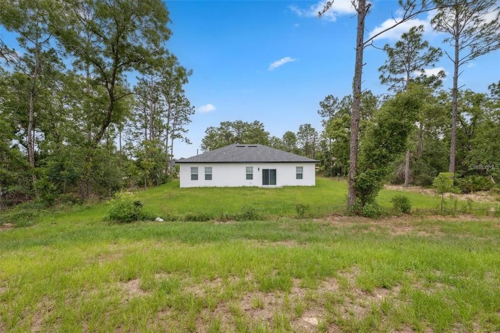 For Rent: $2,000 (4 beds, 2 baths, 1503 Square Feet)