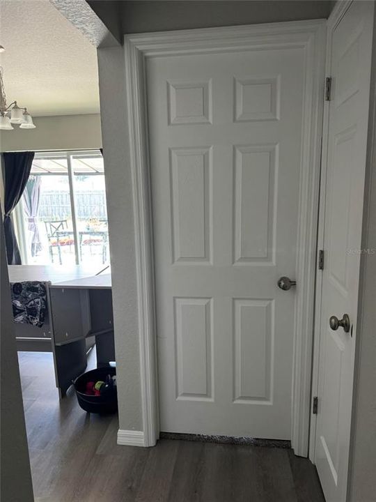 For Sale: $267,900 (3 beds, 2 baths, 1718 Square Feet)