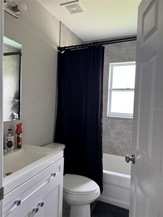 For Sale: $267,900 (3 beds, 2 baths, 1718 Square Feet)